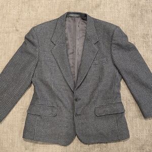 Wool/Cashmere Houndstooth Blazer